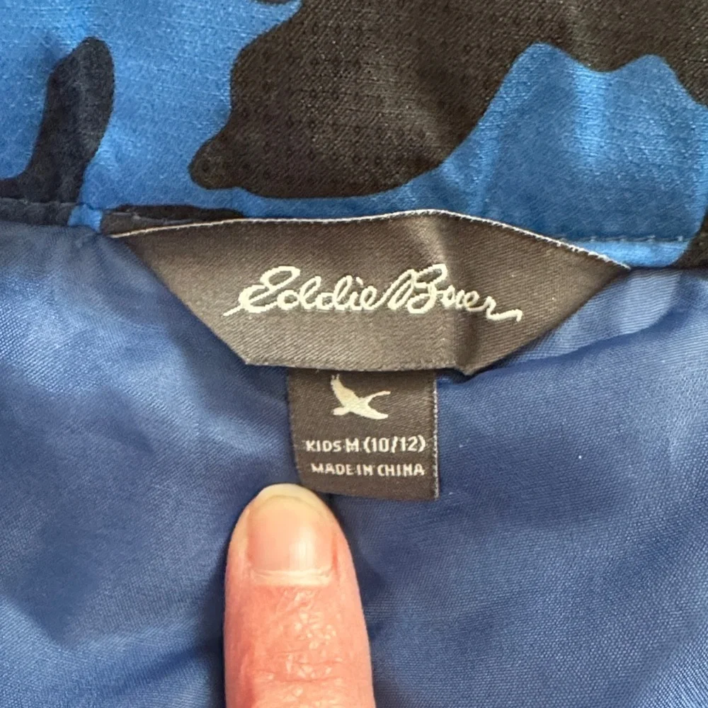 Eddie Bauer Blue Camouflage Ski Pants. Size Kids Medium 10-12.